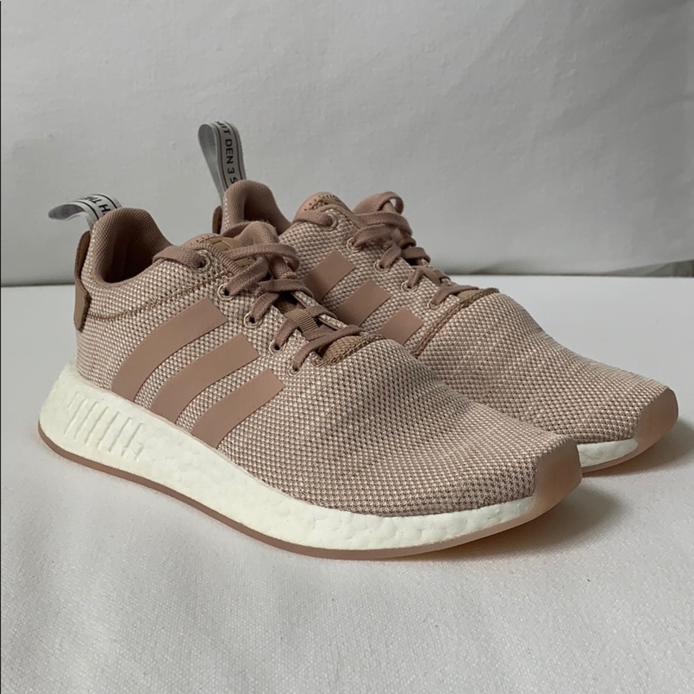 Adidas NMD_R2 ash pearl, size 8